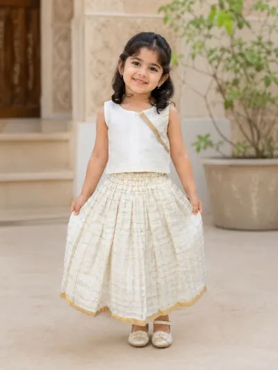 Girls Ethnic Pattu Pavadai - G001