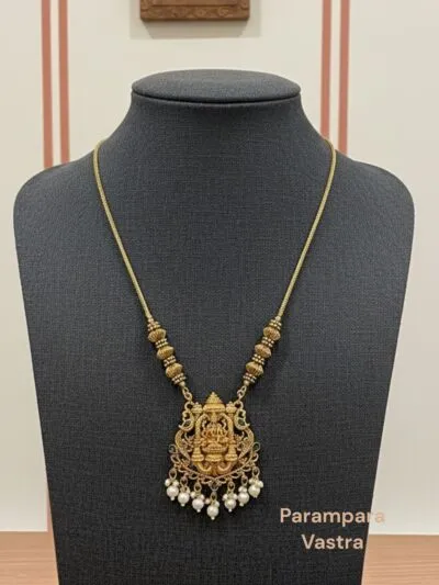 Traditional Necklace Set - NEC005